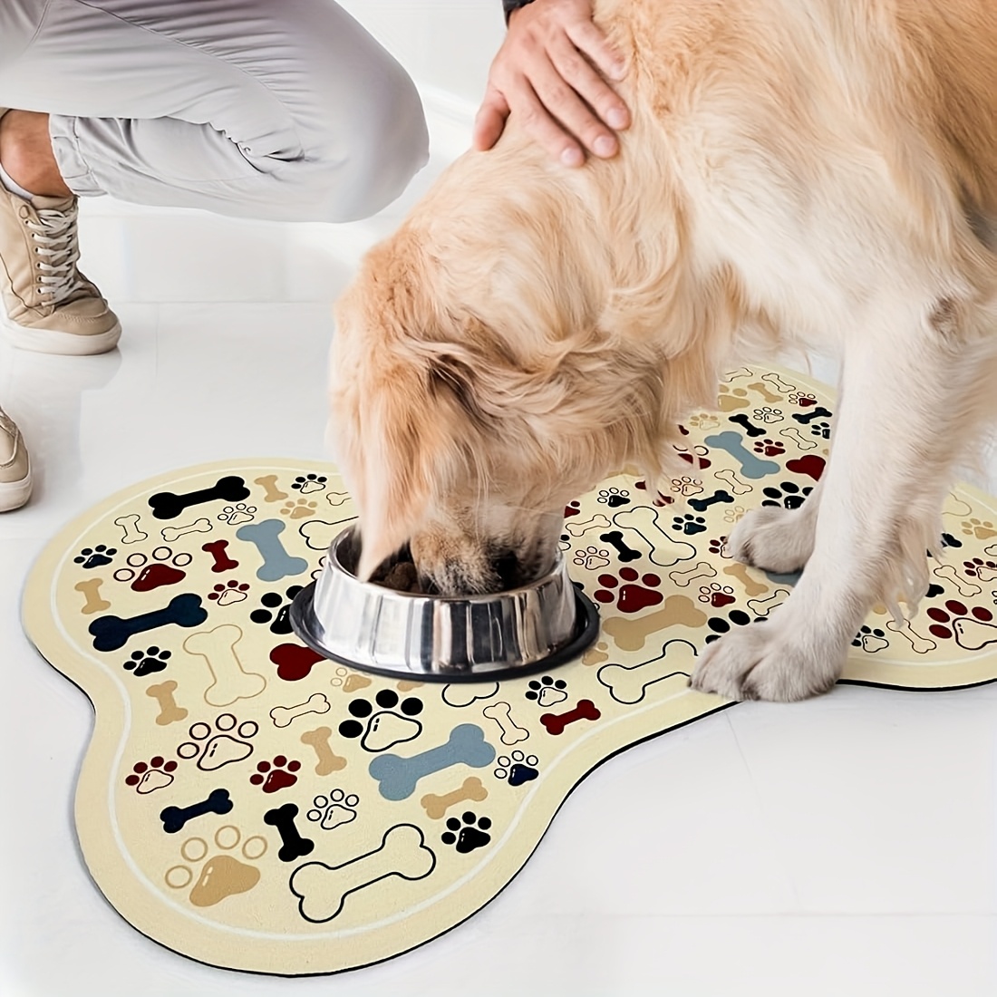 Tapis d'alimentation pour chie - Royal Canin Food Medium avis et prix